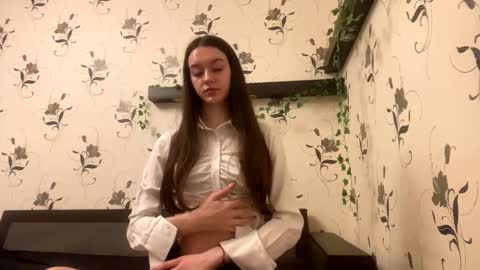 Snapshot of pantease_ chatting on October 2025 09:27:02 PM Kate online show from October 2025 09:27:02 PM