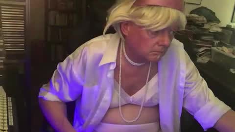 Snapshot of pantyvloletlace chatting on February 2026 10:57:02 PM Pantyvioletlace online show from February 2026 10:57:02 PM