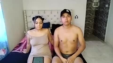 Paola 23 and Andres 25 online show from October 2025 03:55:01 PM
