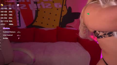 Lia online show from March 2026 02:54:02 PM