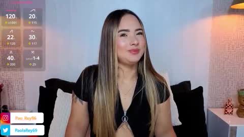 paolarey_ online show from February 2026 03:35:02 PM