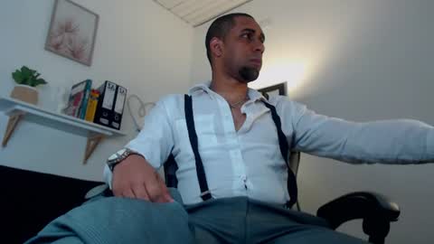 Snapshot of paolo_blaze chatting on June 2026 02:28:01 PM PAOLO online show from June 2026 02:28:01 PM