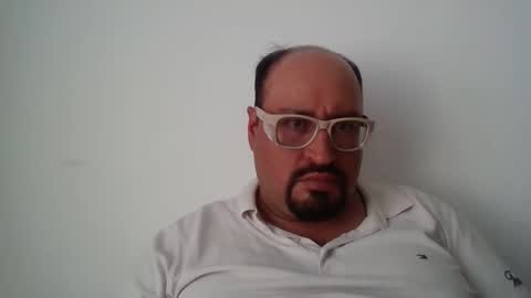 papi_adiel4 online show from February 2025 08:30:01 PM