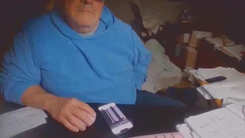 Snapshot of papichulo_xo chatting on March 2026 06:39:01 AM papichulo_xo online show from March 2026 06:39:01 AM