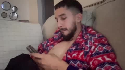 Snapshot of papicubano_guapo23cm chatting on January 2026 05:00:02 AM papicubano_guapo23cm online show from January 2026 05:00:02 AM