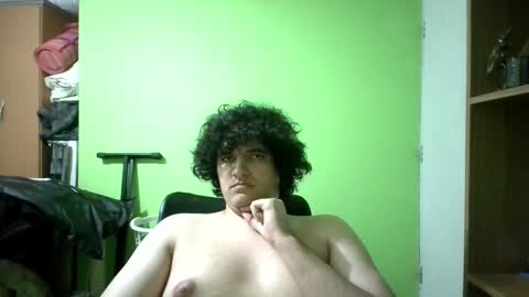 Snapshot of papitowilly999 chatting on January 2025 02:07:02 AM Papito online show from January 2025 02:07:02 AM