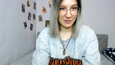 Snapshot of paradisexparadisex chatting on January 2025 11:44:02 PM paradisexparadisex online show from January 2025 11:44:02 PM