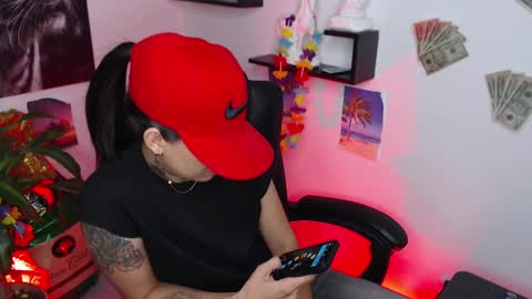 Paris D angelo online show from January 2025 03:09:01 AM