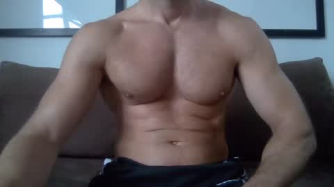 Snapshot of parisien75015 chatting on December 2024 05:06:02 AM Porn Actor 21cm Hetero online show from December 2024 05:06:02 AM