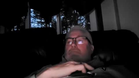 Snapshot of part86 chatting on January 2025 09:47:01 PM part86 online show from January 2025 09:47:01 PM