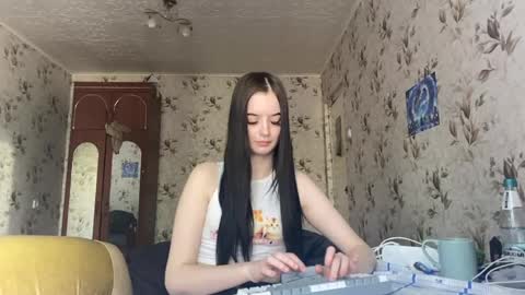 Milana online show from May 2026 09:48:02 AM