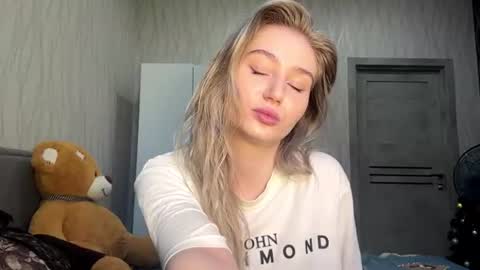 Snapshot of partheniamachle chatting on July 2026 02:14:02 PM Milana online show from July 2026 02:14:02 PM