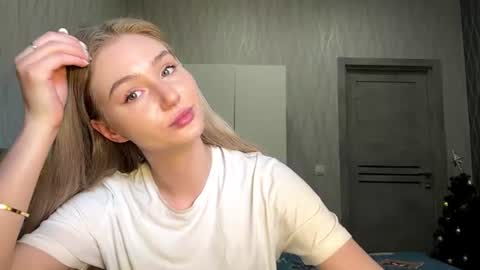 Snapshot of partheniamachle chatting on July 2026 01:26:01 PM Milana online show from July 2026 01:26:01 PM