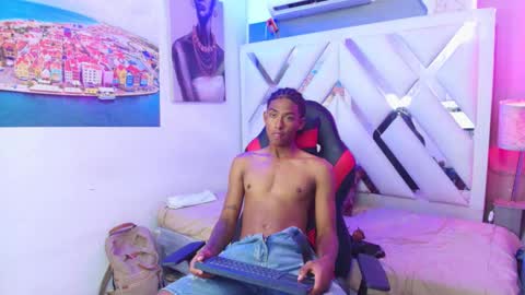 PARZIVAL online show from February 2026 07:59:01 PM