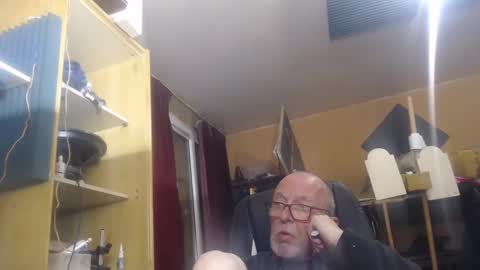 pascal88881 online show from December 2024 11:10:01 PM