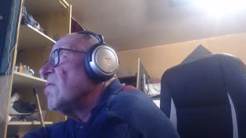 pascal88881 online show from December 2025 09:21:01 PM