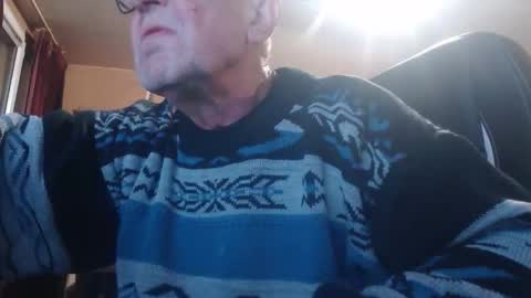 pascal88881 online show from December 2025 03:52:01 PM