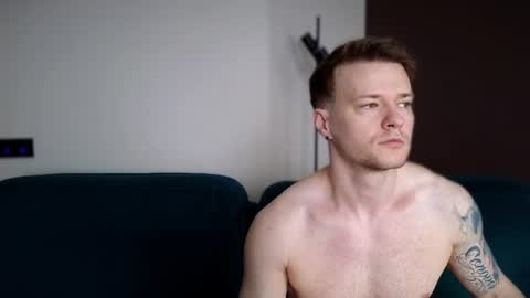 Snapshot of pashka_x chatting on June 2026 06:14:01 AM Pashka online show from June 2026 06:14:01 AM