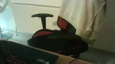 Pazz online show from May 2026 09:36:02 AM