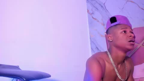 passion_black_ online show from April 2026 09:39:33 PM