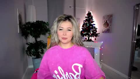 Snapshot of passionate_babe chatting on December 2024 03:29:01 AM I have returned from vacation and I am glad to share my energy and emotions with you online show from December 2024 03:29:01 AM