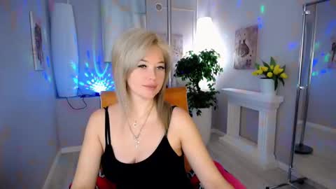 Snapshot of passionate_babe chatting on October 2025 04:11:01 AM I have returned from vacation and I am glad to share my energy and emotions with you online show from October 2025 04:11:01 AM