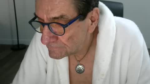 Bob online show from November 2025 02:21:02 PM