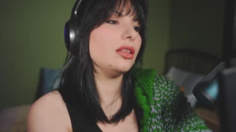 Snapshot of patricia_bennett chatting on January 2025 07:43:01 PM Patricia online show from January 2025 07:43:01 PM