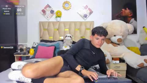 Snapshot of patrick_sanzzz chatting on February 2026 06:40:02 AM Patrick online show from February 2026 06:40:02 AM