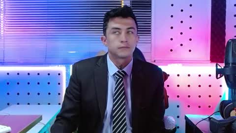 Darko0717  online show from June 2026 10:39:01 AM
