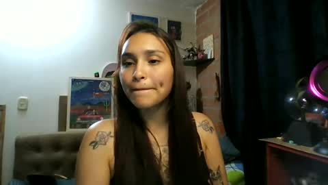 Pau online show from June 2026 06:04:02 AM