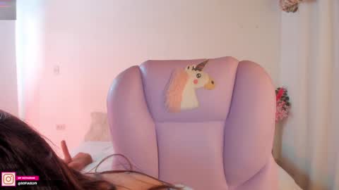 Sofa online show from January 2025 07:28:01 AM