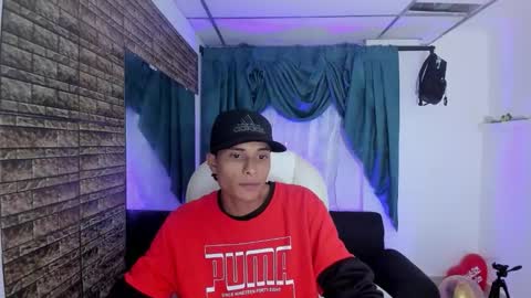 Paul online show from November 2025 12:00:02 PM