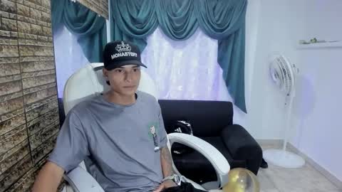 Paul online show from November 2025 03:29:02 AM