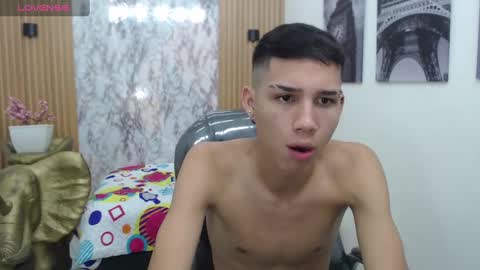 PAUL online show from October 2025 12:39:02 PM