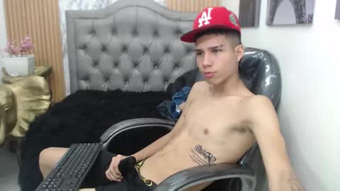 PAUL online show from November 2025 12:27:02 PM