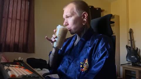 Paul online show from February 2026 07:13:01 AM