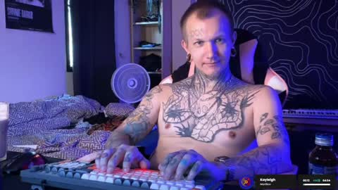 Paul online show from April 2026 04:16:01 AM