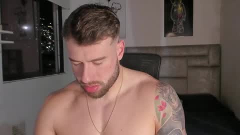 PAUL ROGER online show from February 2026 01:13:02 AM