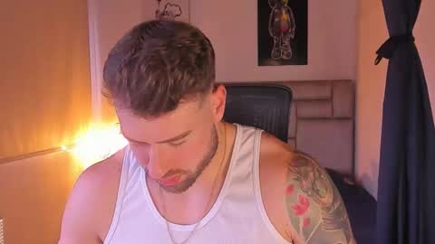 PAUL ROGER online show from April 2026 09:23:01 PM