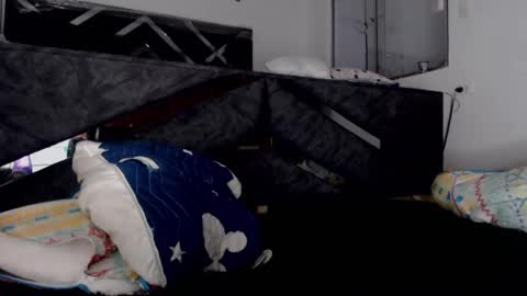 Snapshot of paula_torrez chatting on September 2025 02:17:02 PM paula_torrez online show from September 2025 02:17:02 PM