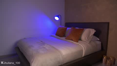 Paula online show from January 2025 12:02:01 AM