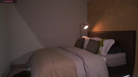 Paula online show from March 2025 03:06:01 AM