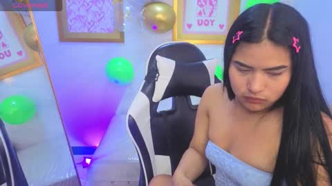 Live 800am 200pm COLOMBIAN HOUR online show from March 2026 01:14:02 PM