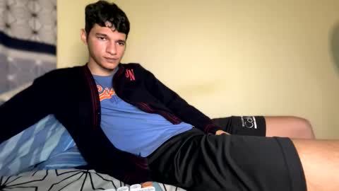 Paul Mklain online show from April 2026 04:33:02 AM