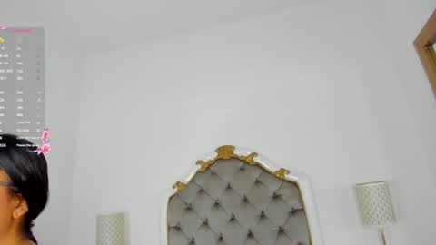 paulina lux online show from February 2026 02:37:01 PM