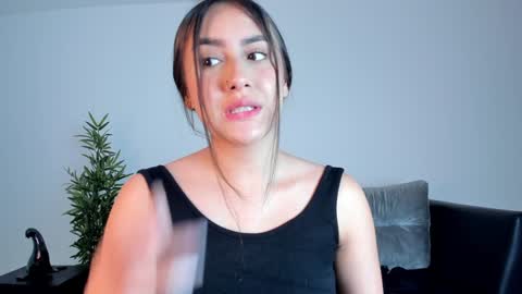 Paulina  online show from December 2024 12:56:01 PM