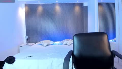 Snapshot of paulina_sweett chatting on January 2026 12:10:02 PM Paulina online show from January 2026 12:10:02 PM