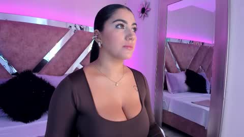 Paulina online show from October 2025 12:36:02 PM