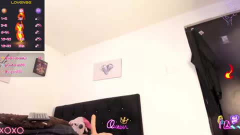 paulinagamee online show from July 2026 10:42:01 PM